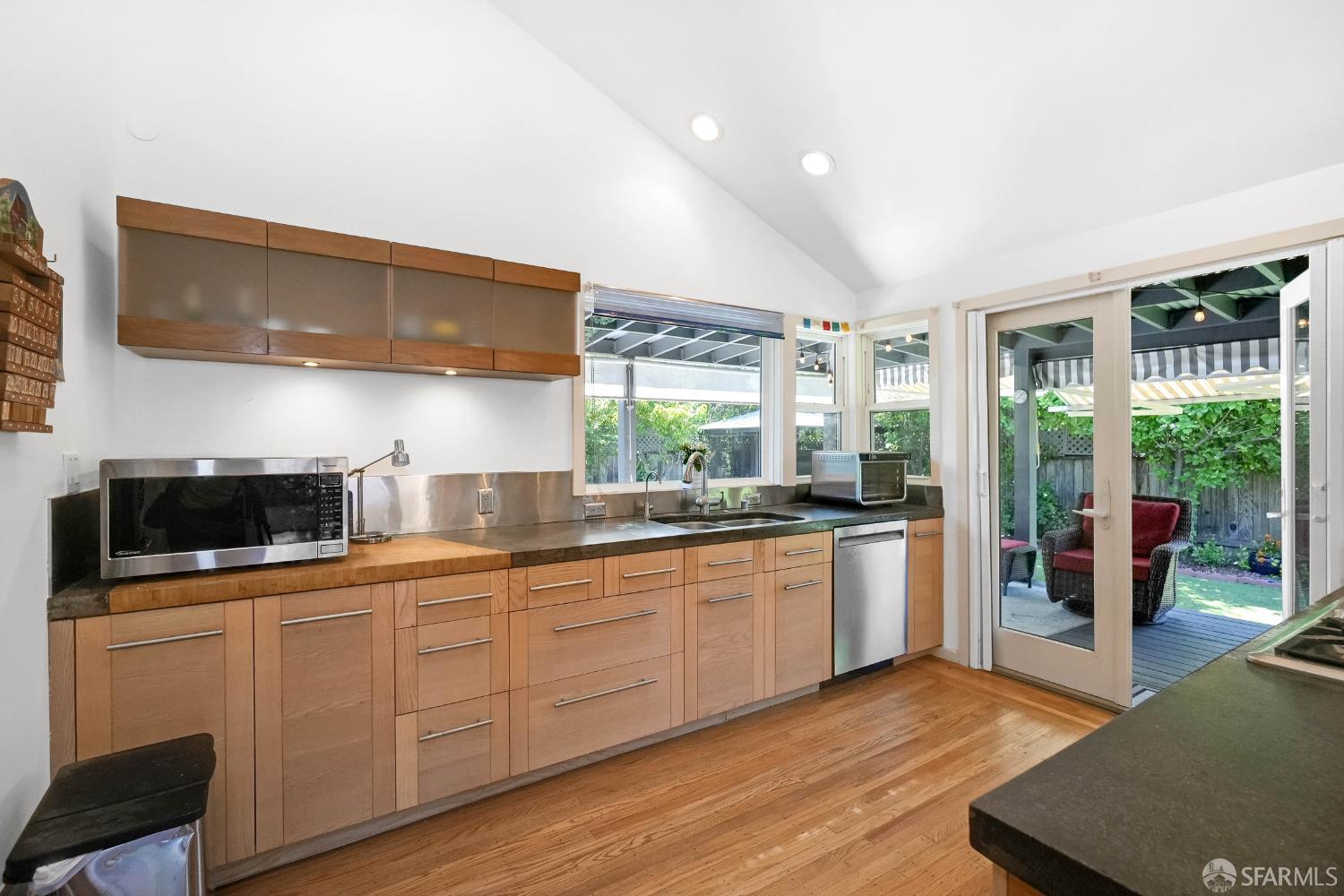 1550 5th Street