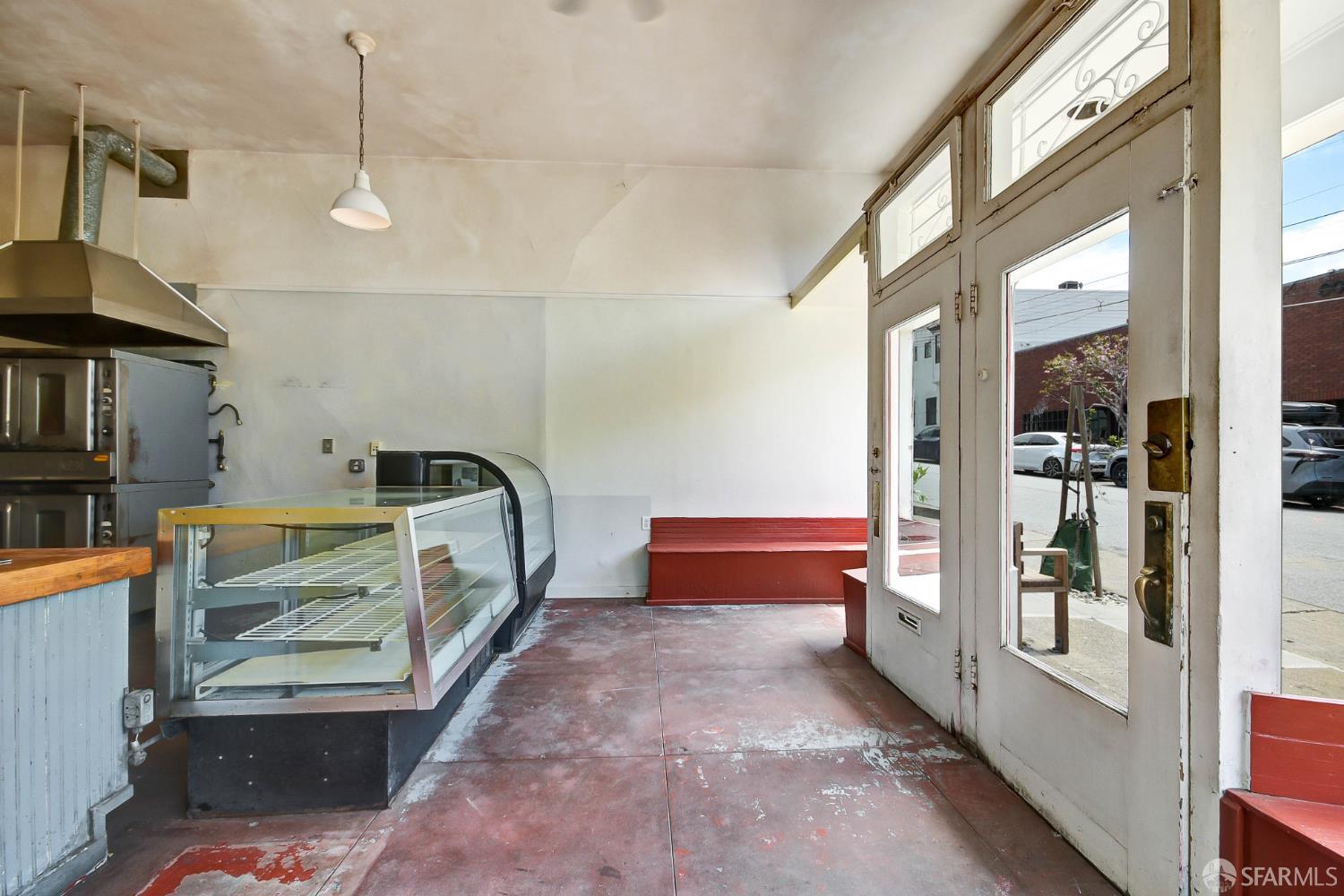 3121-3124 Castro Street