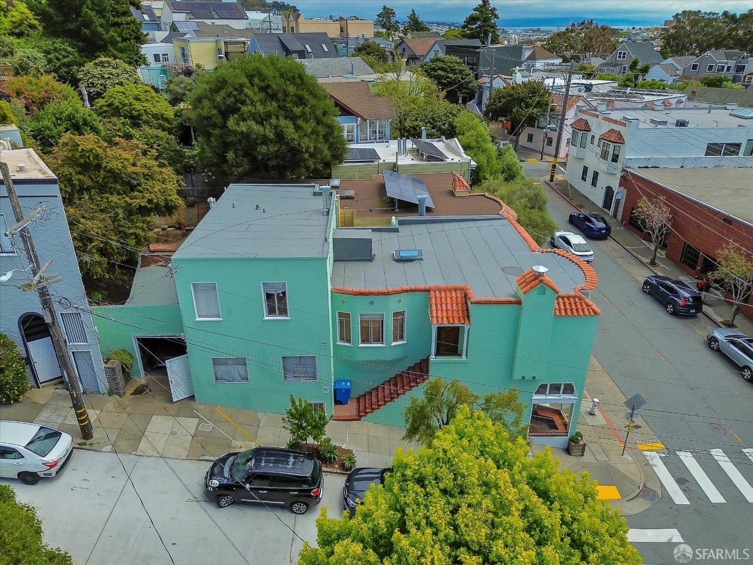 3121-3124 Castro Street