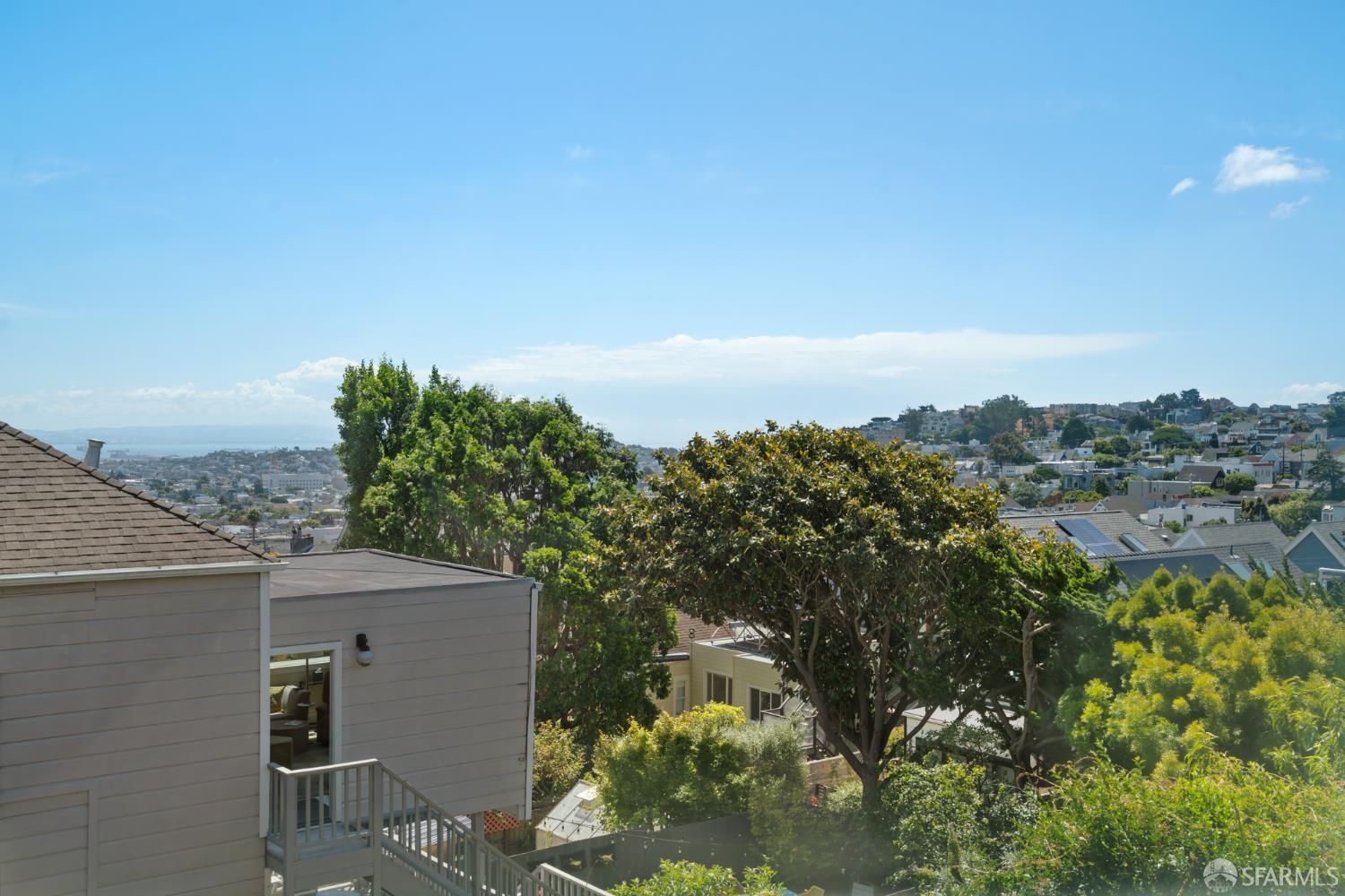 203 Hoffman Avenue
