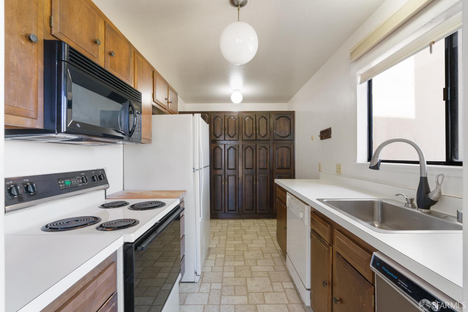 920 Beach Park Boulevard # 42