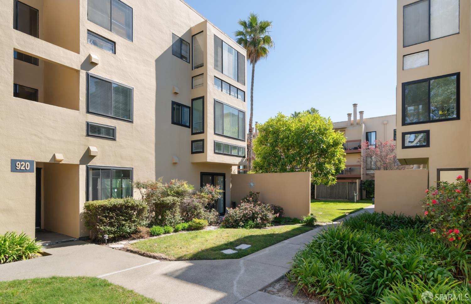 920 Beach Park Boulevard # 42