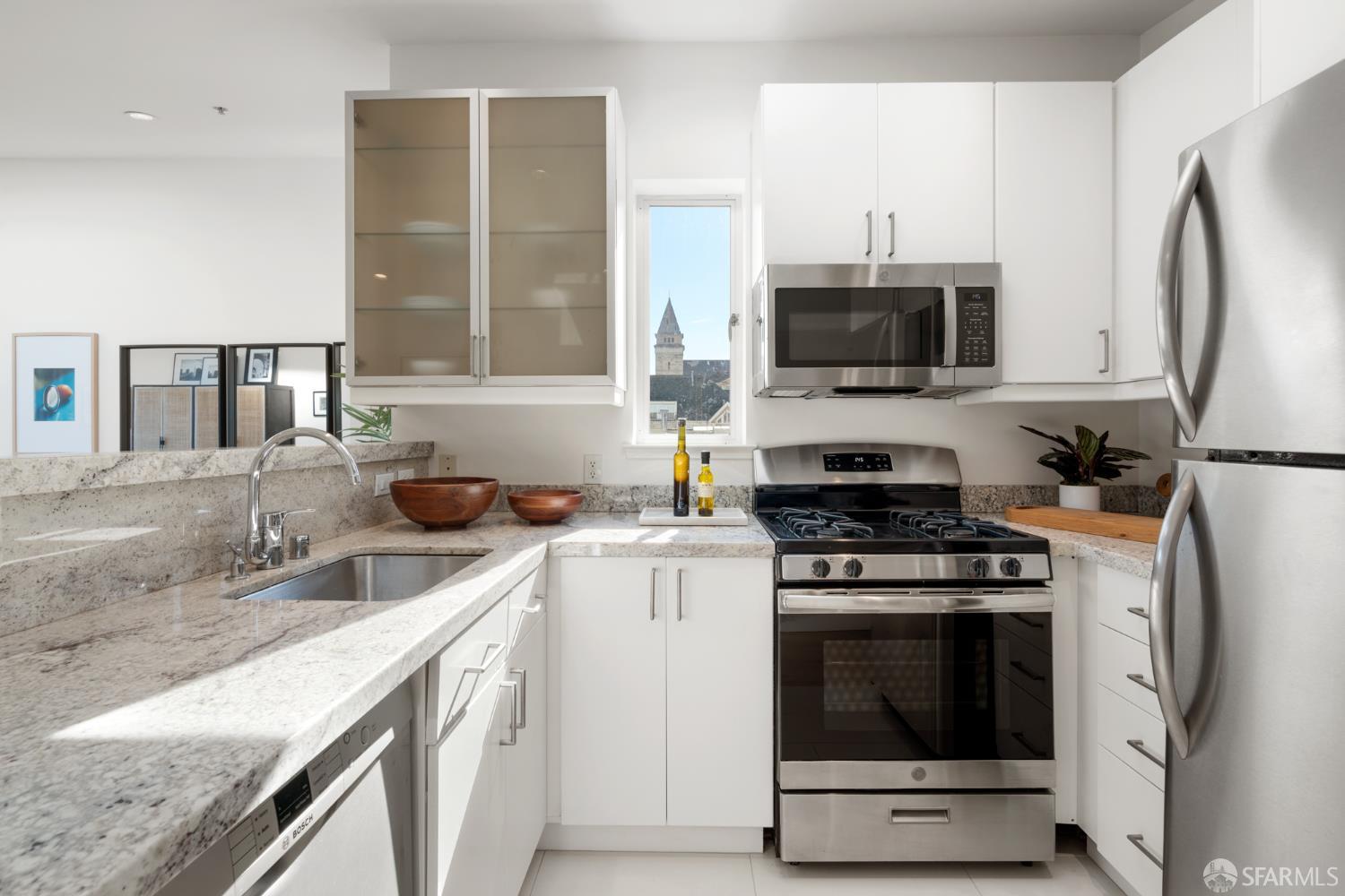 2315 Van Ness Avenue # 7