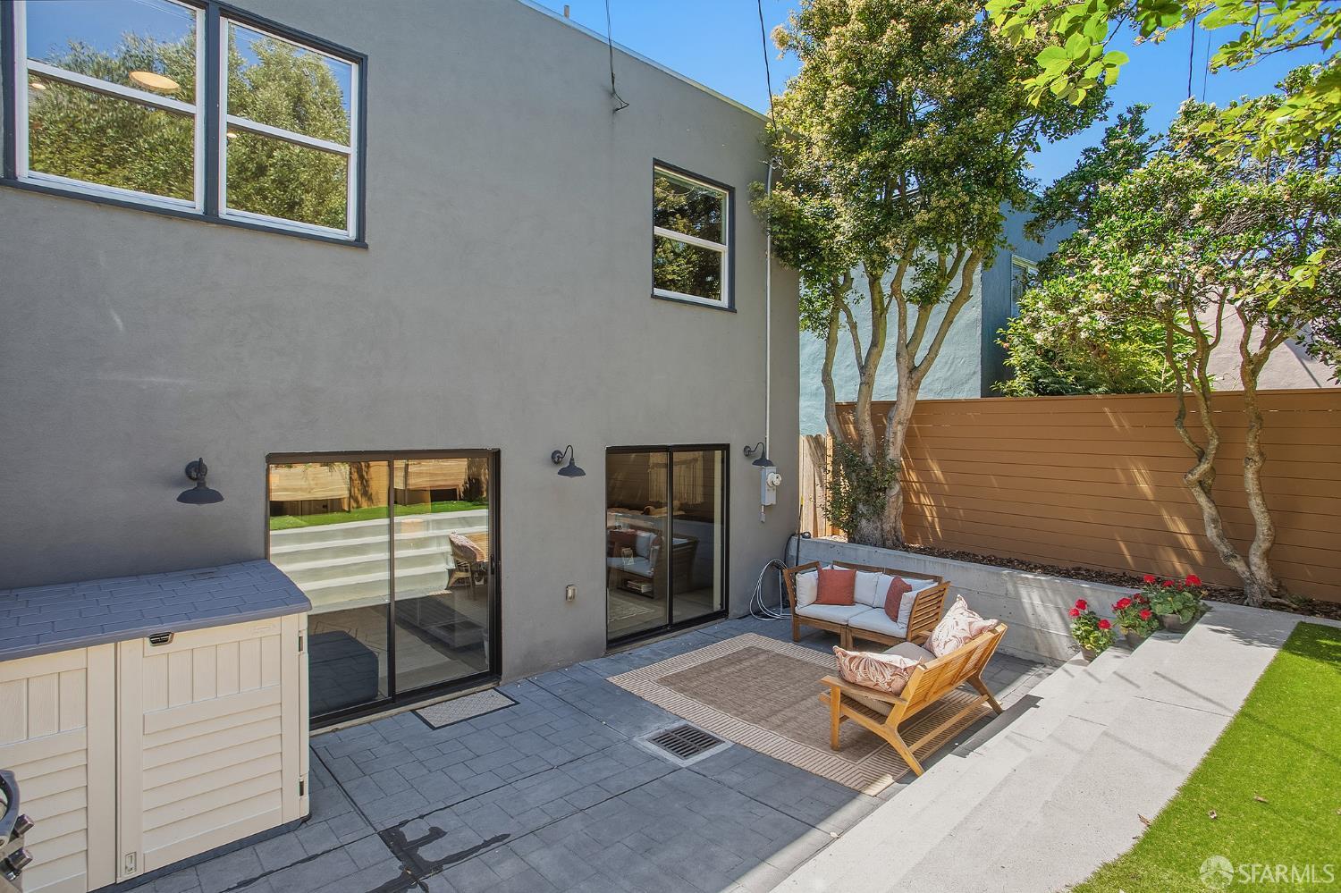 180 Panorama Drive