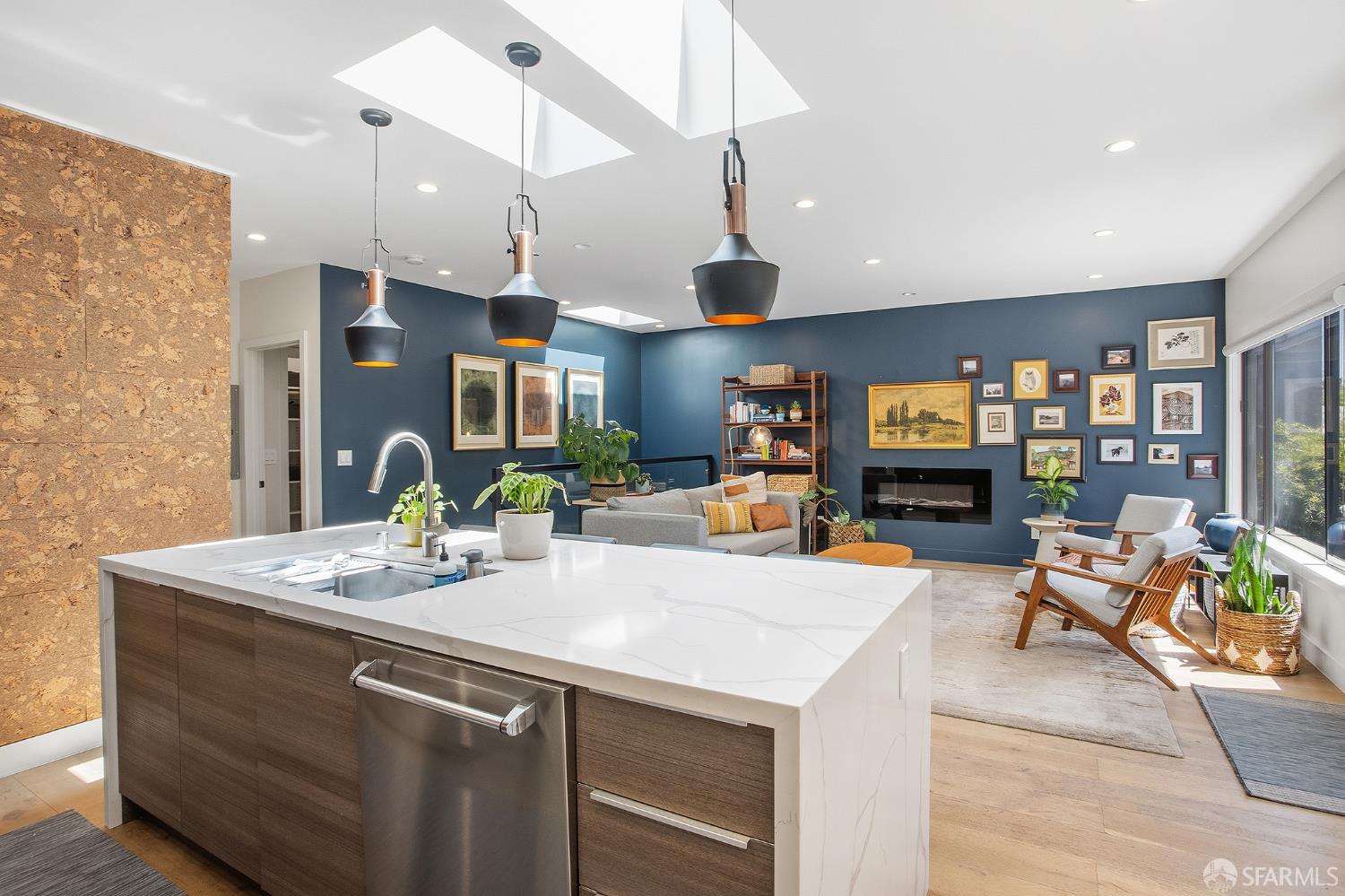 180 Panorama Drive