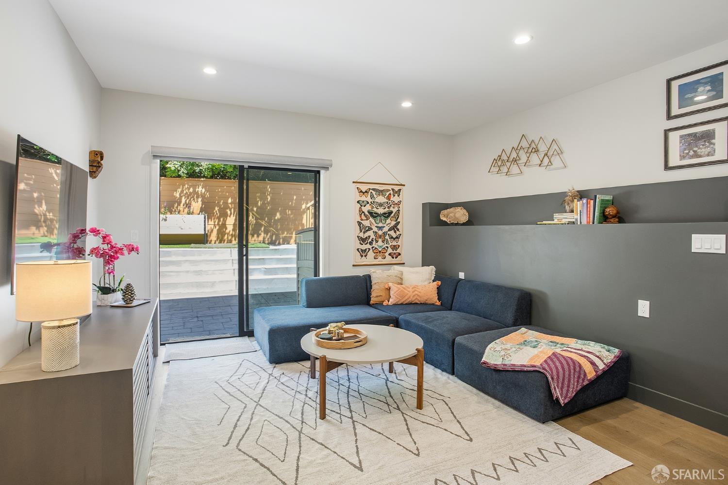 180 Panorama Drive