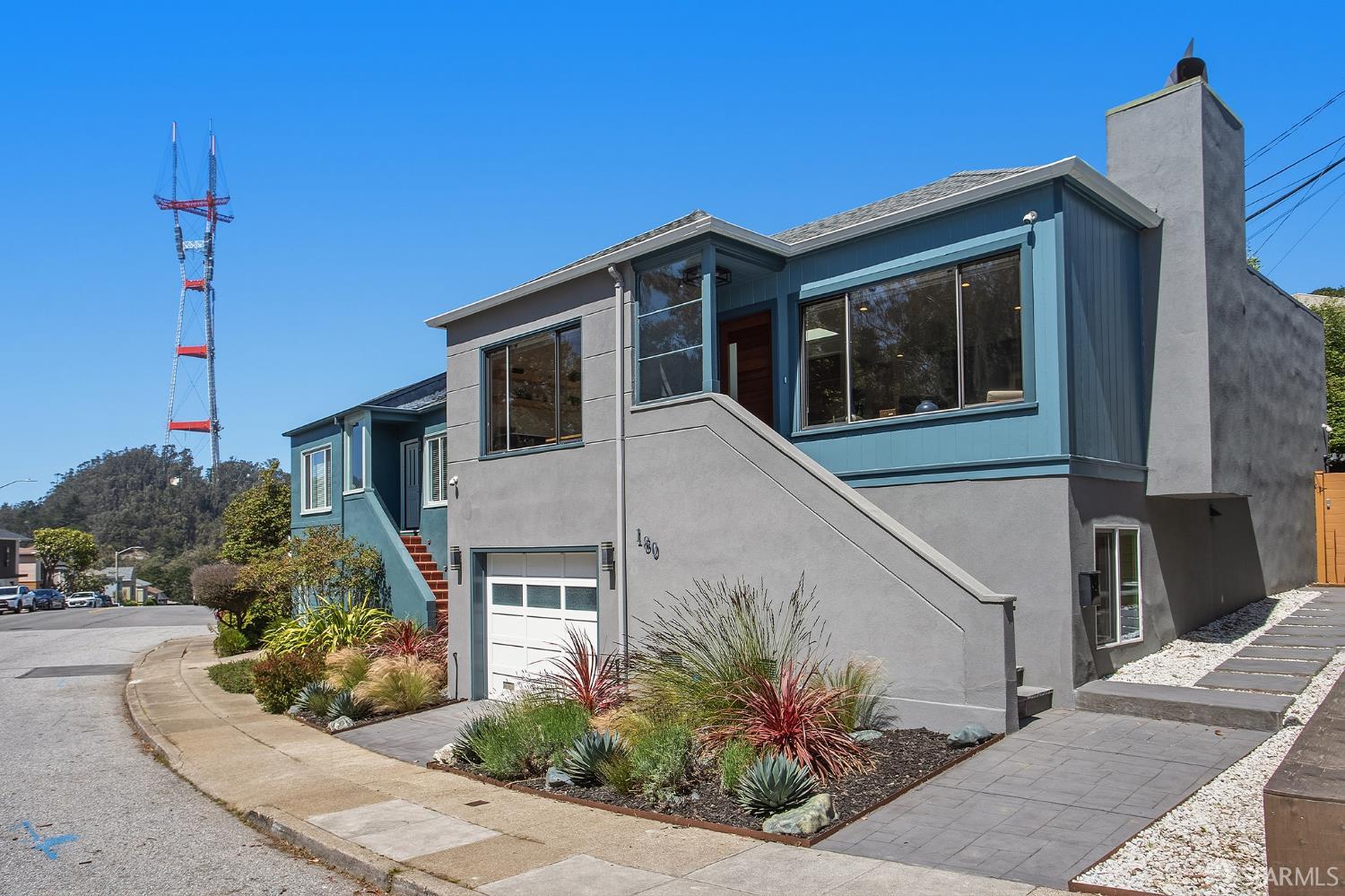 180 Panorama Drive