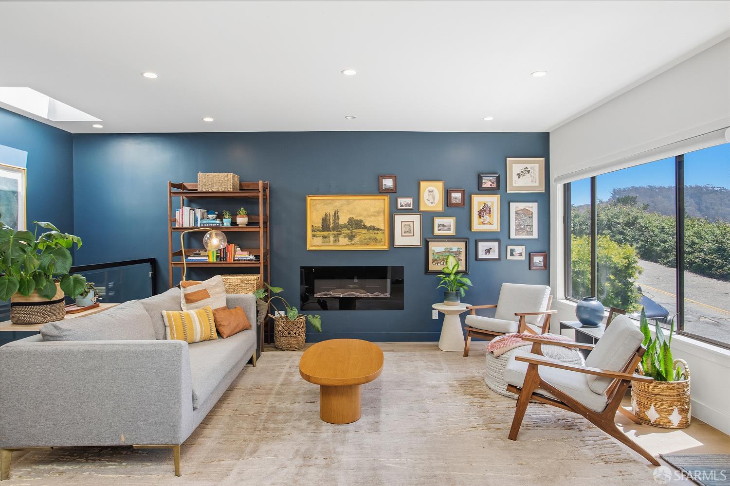180 Panorama Drive