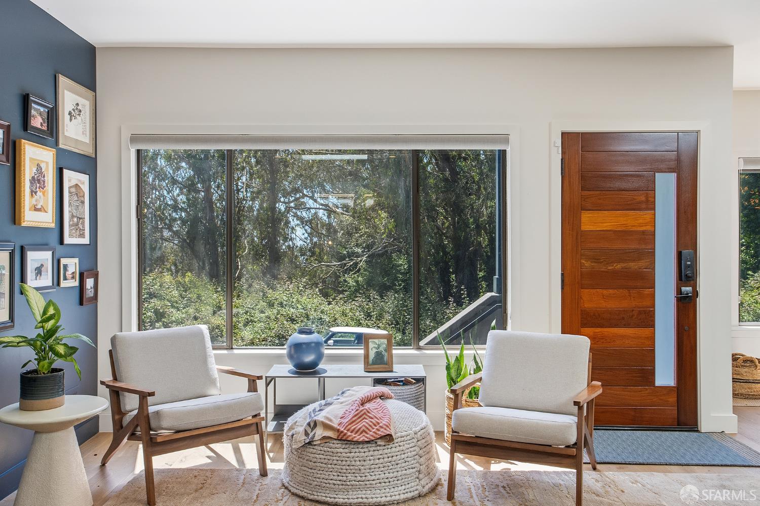 180 Panorama Drive