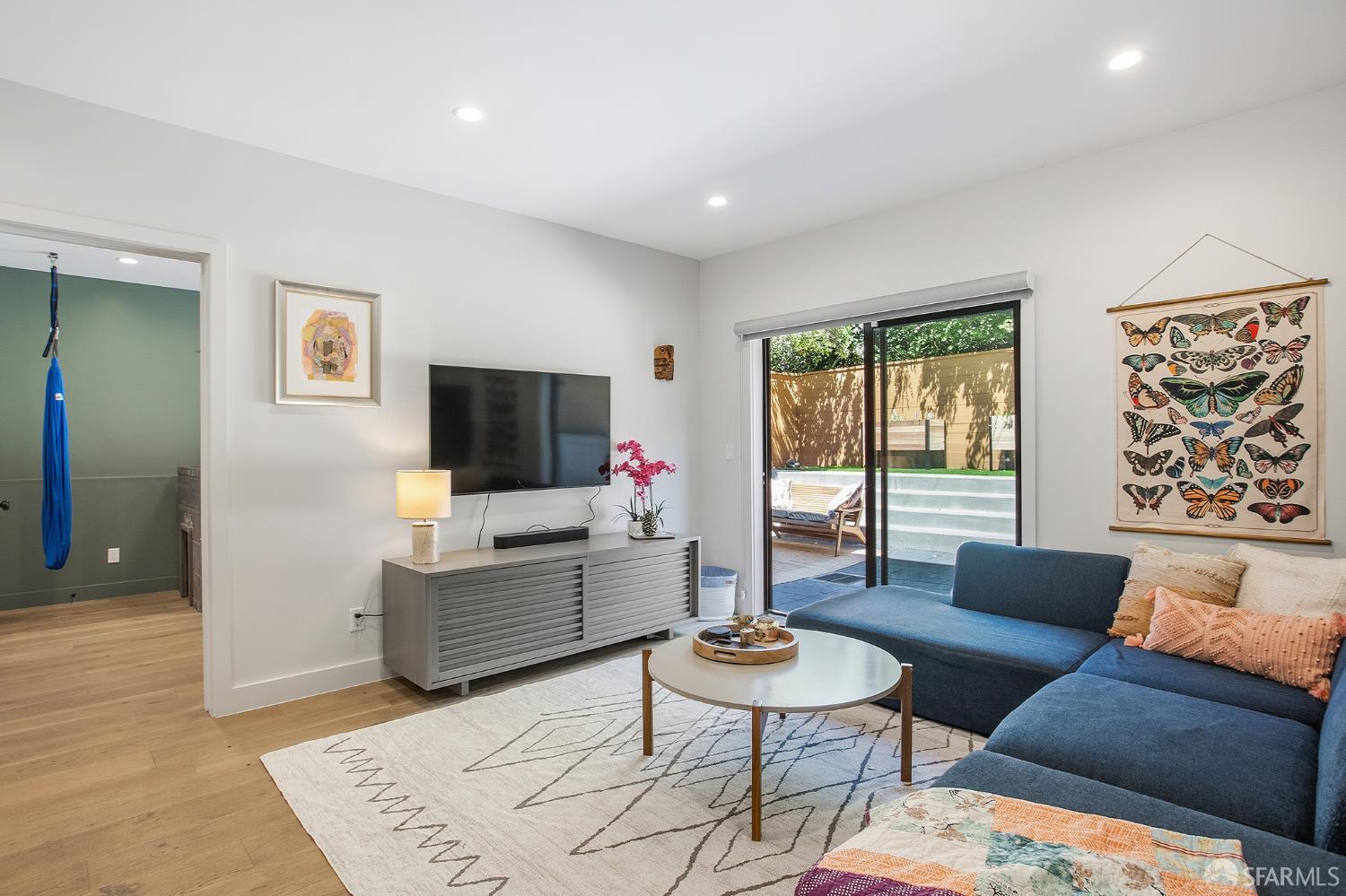 180 Panorama Drive