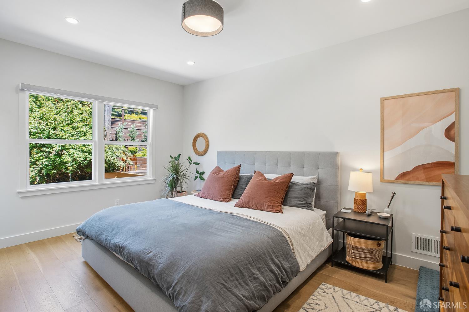180 Panorama Drive