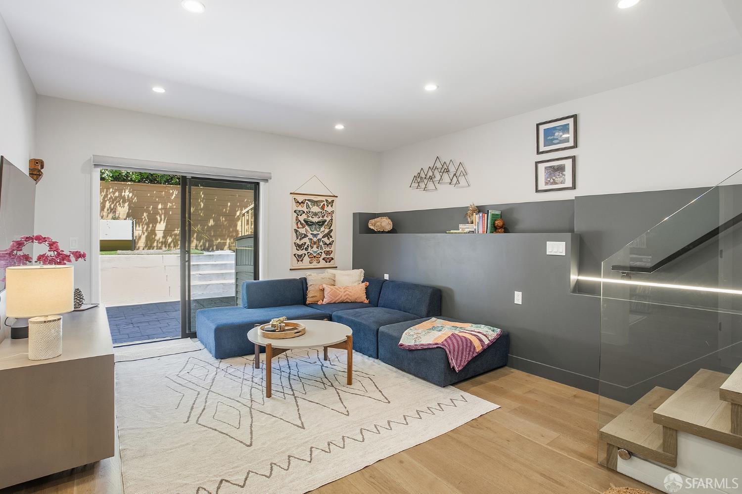 180 Panorama Drive