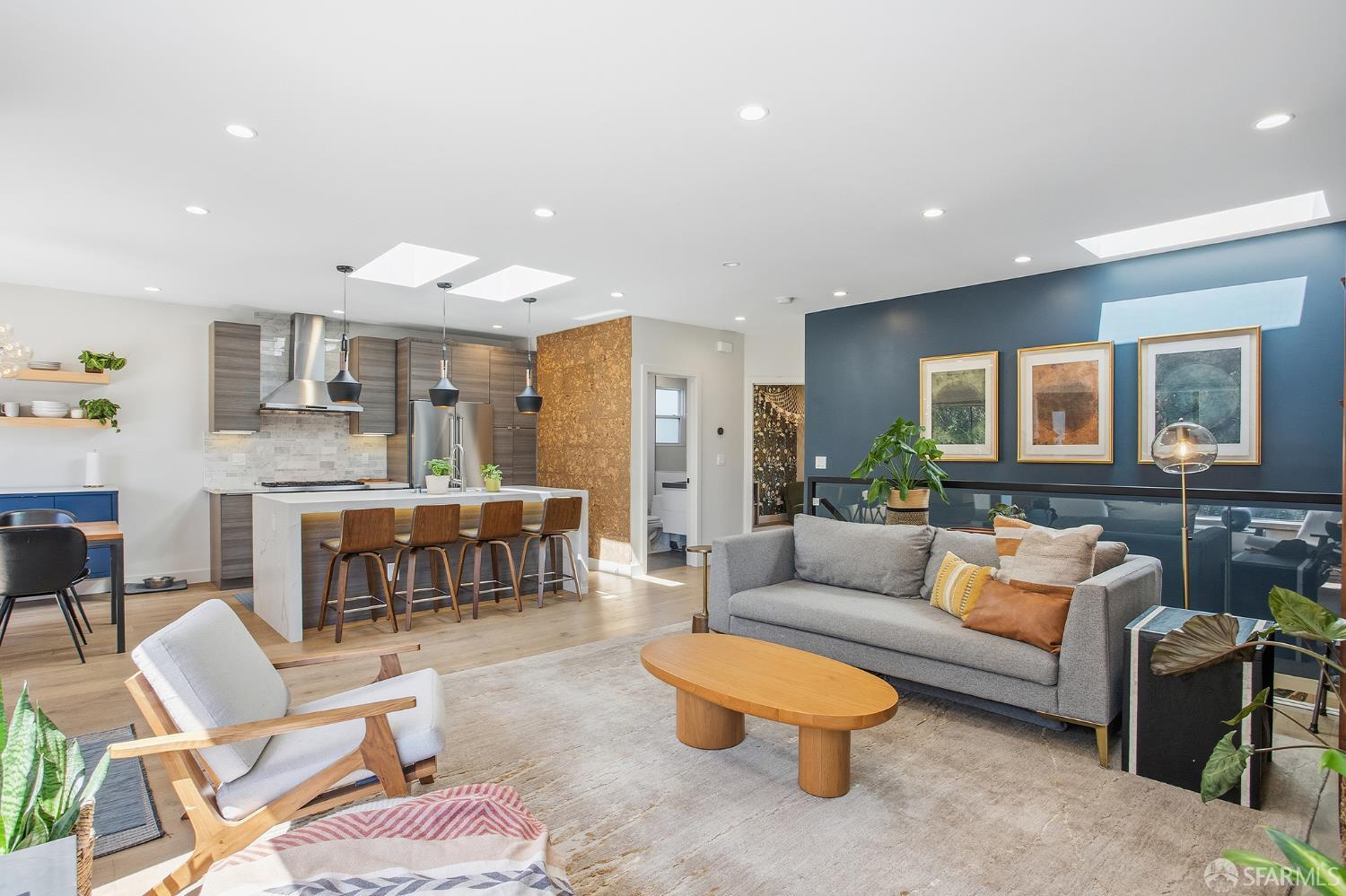 180 Panorama Drive