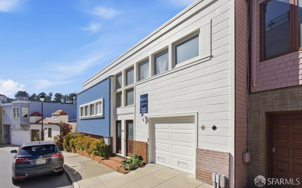 505 Corbett Avenue