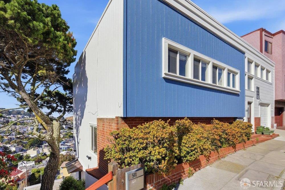 505 Corbett Avenue