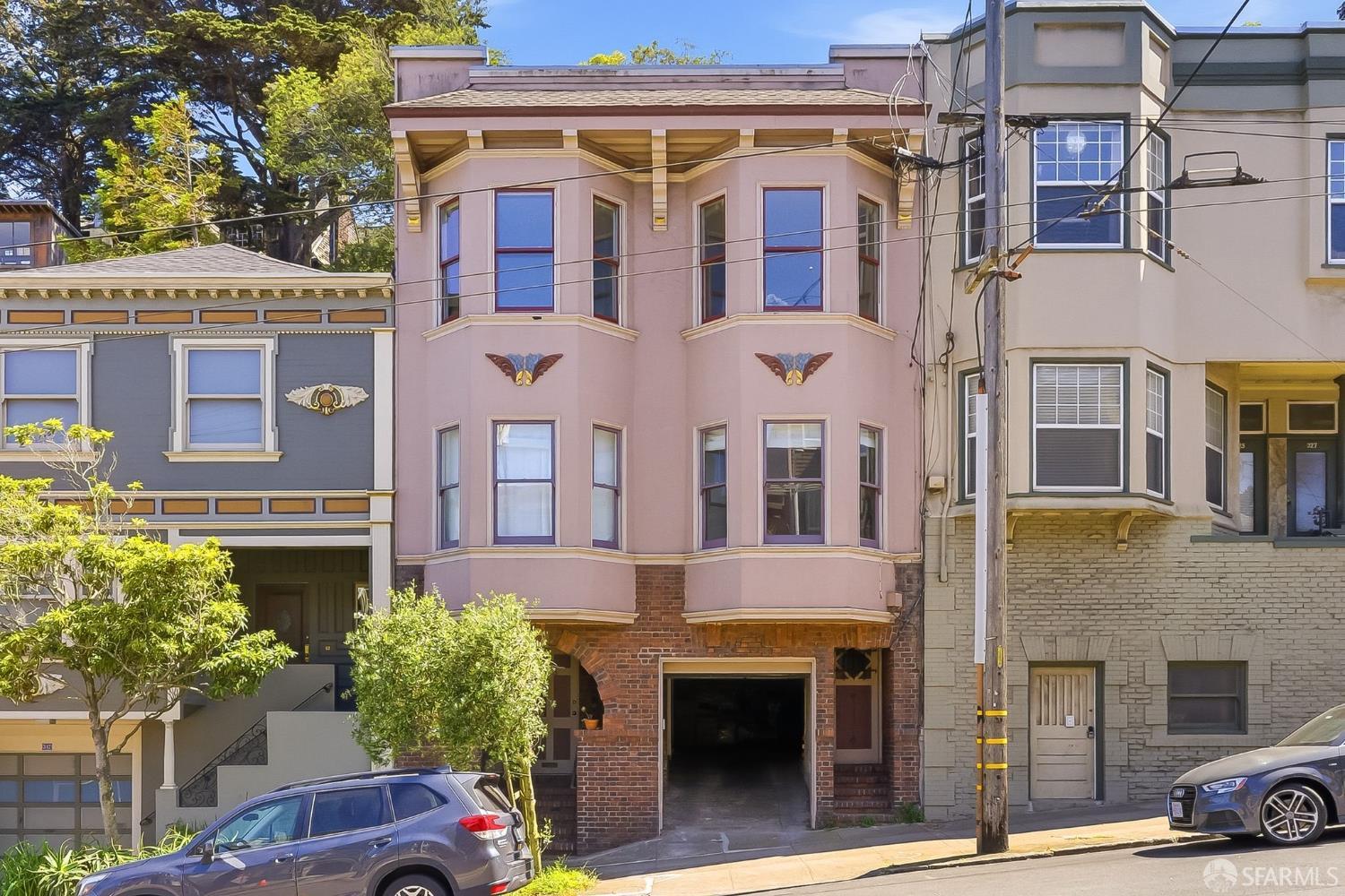321 Parnassus Avenue