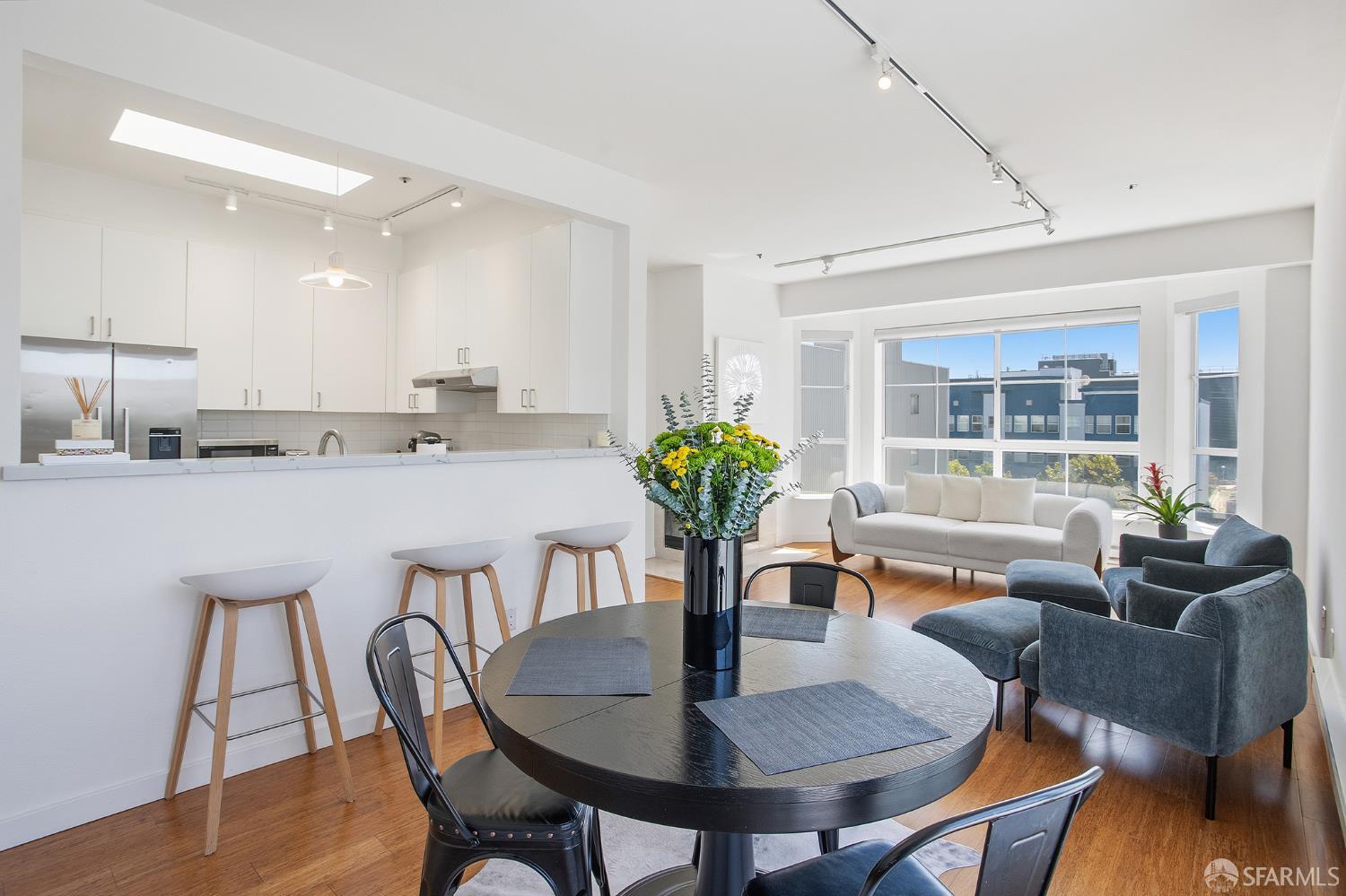 603 Natoma Street # 402