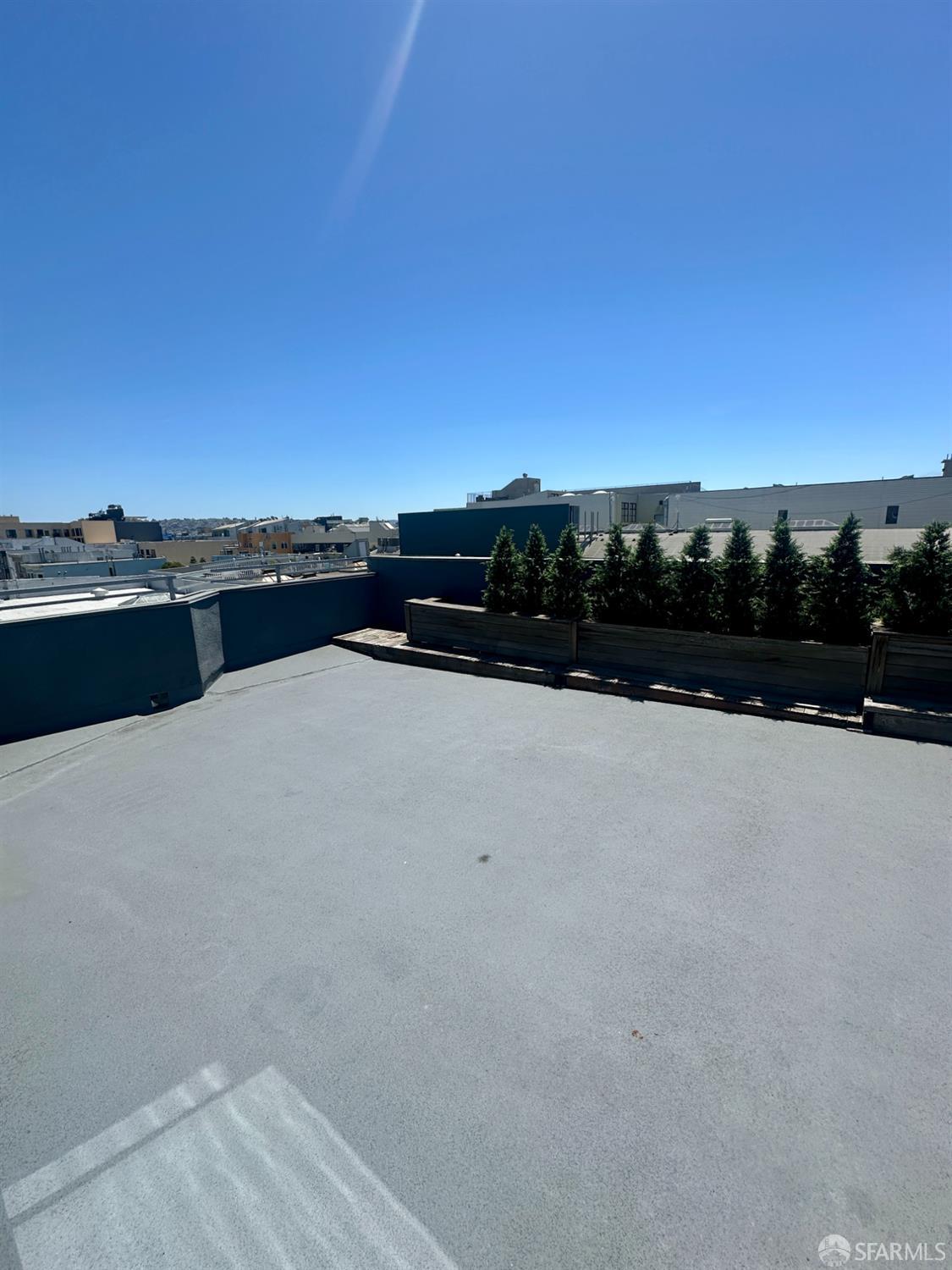 603 Natoma Street # 402