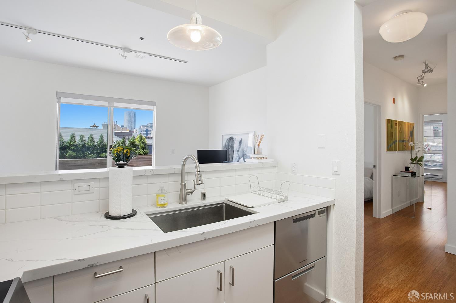 603 Natoma Street # 402