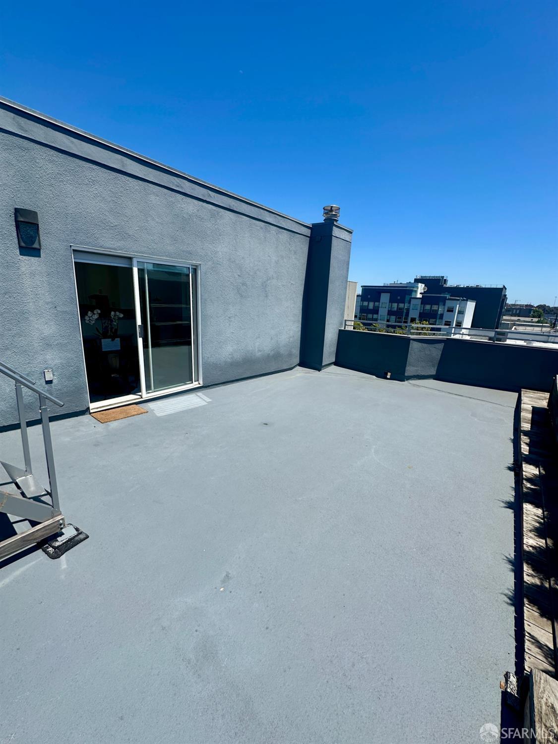 603 Natoma Street # 402
