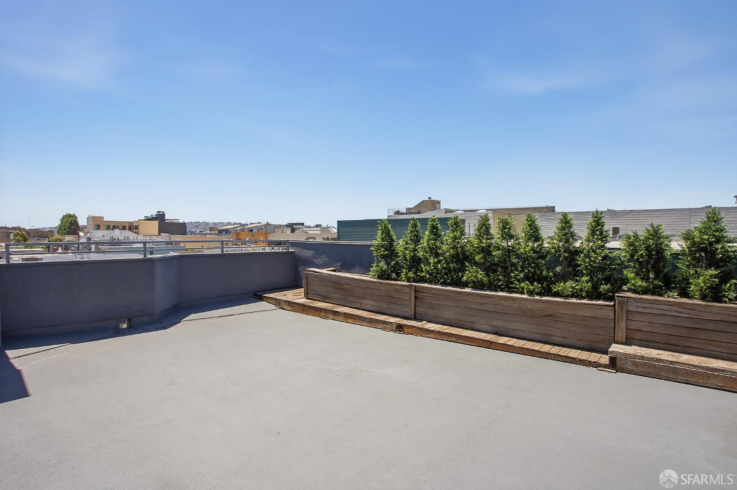 603 Natoma Street # 402