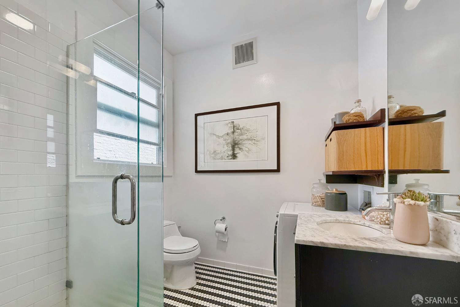725 Pine Street Unit: #101