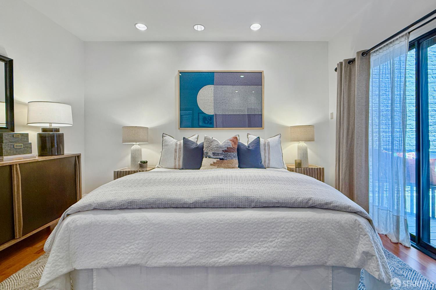 725 Pine Street Unit: #101