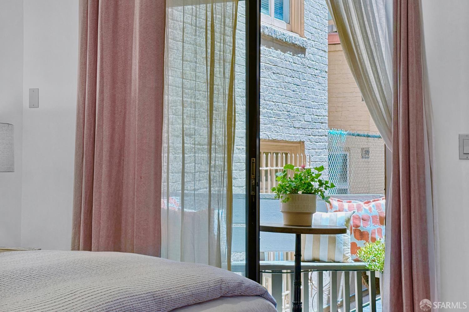725 Pine Street Unit: #101