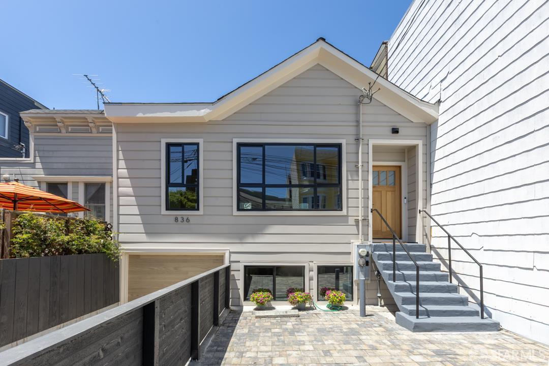 836 Alabama Street