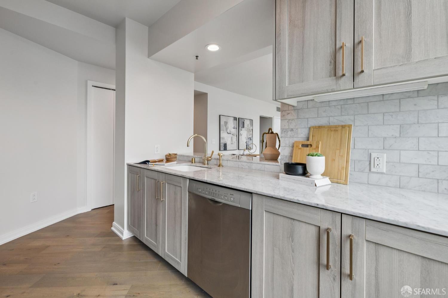 401 Harrison Street # 5F