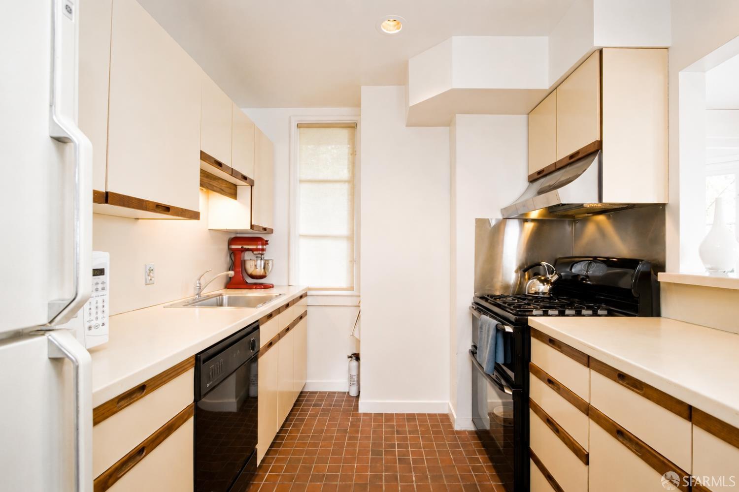 36-52 Calhoun Terrace