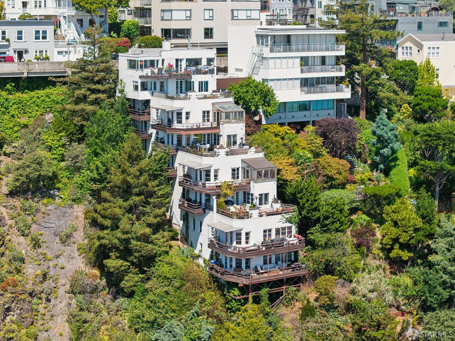 36-52 Calhoun Terrace