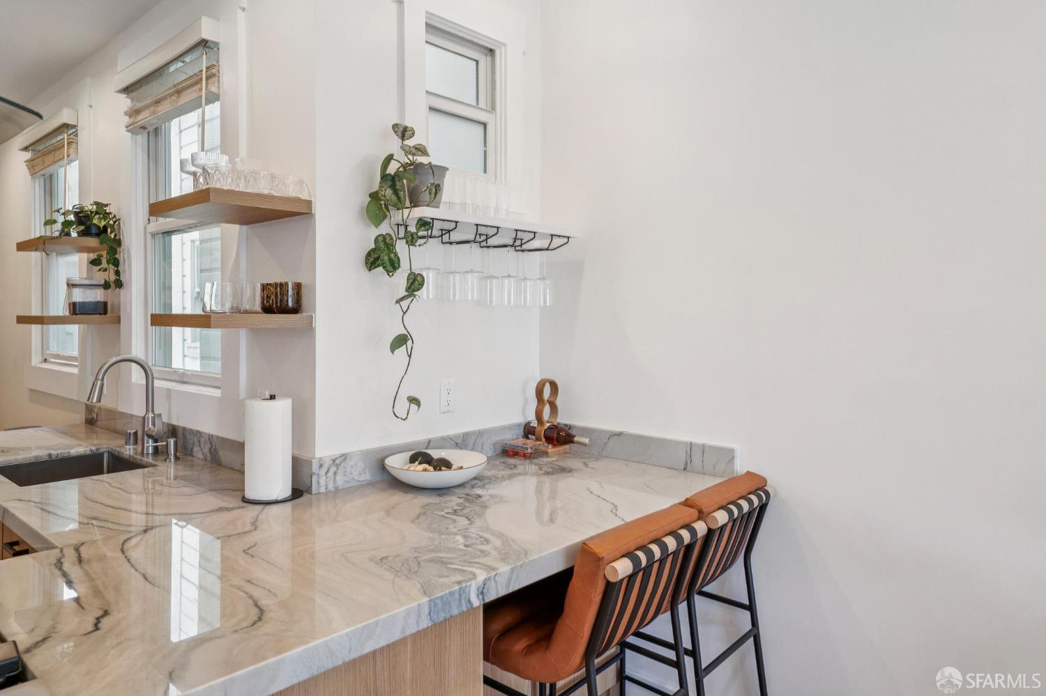 1100 Leavenworth Street # 3