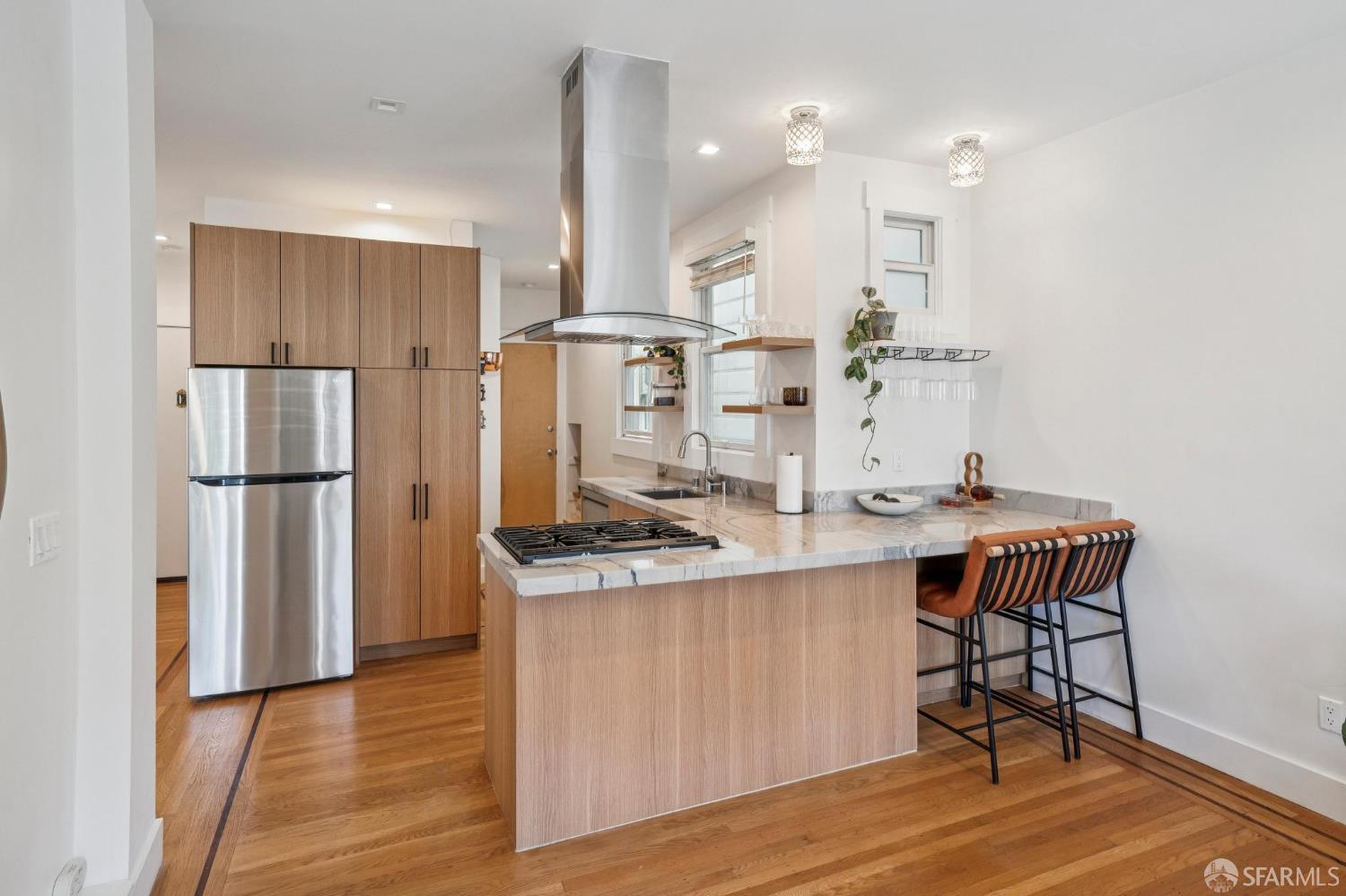 1100 Leavenworth Street # 3