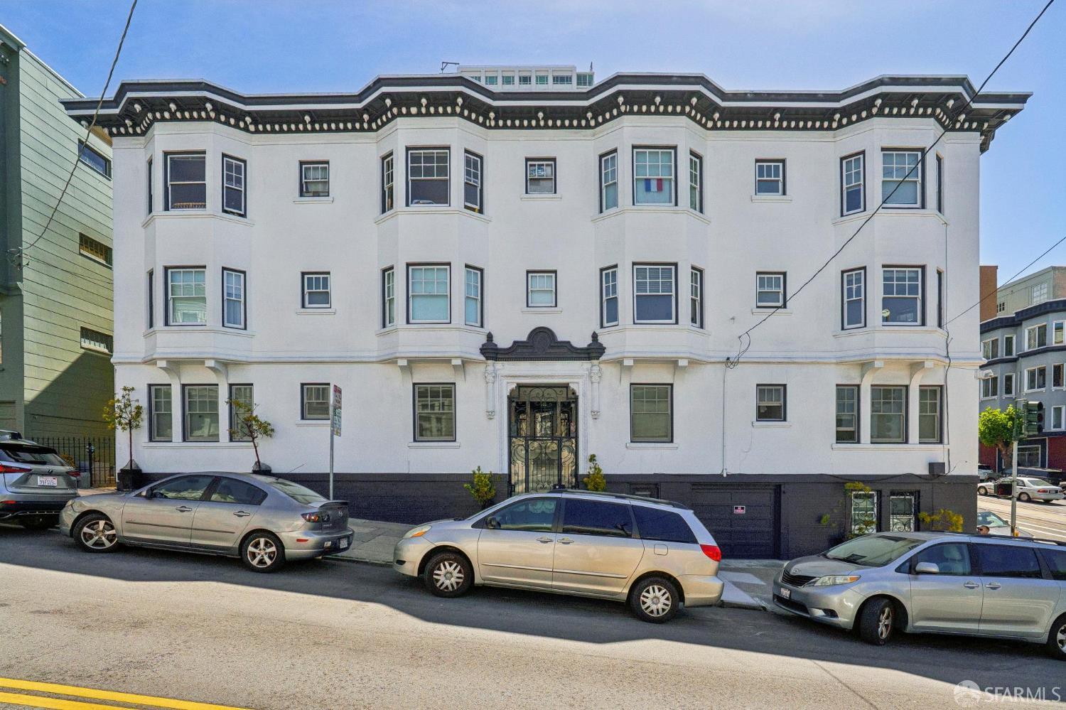 1100 Leavenworth Street # 3
