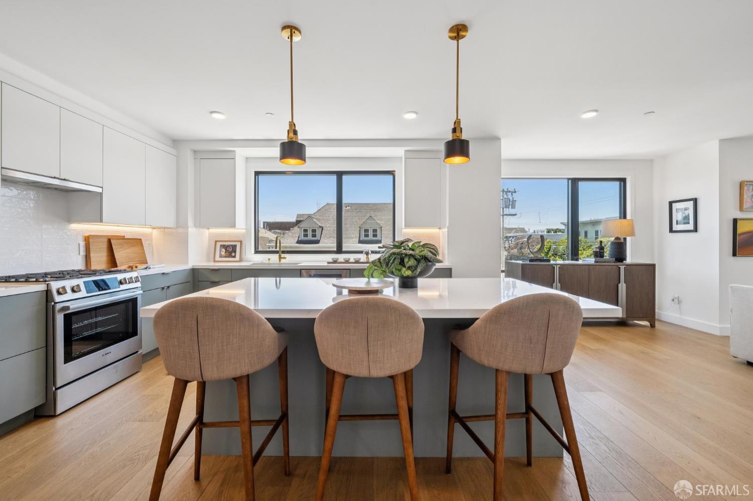 4135 California Street # 4