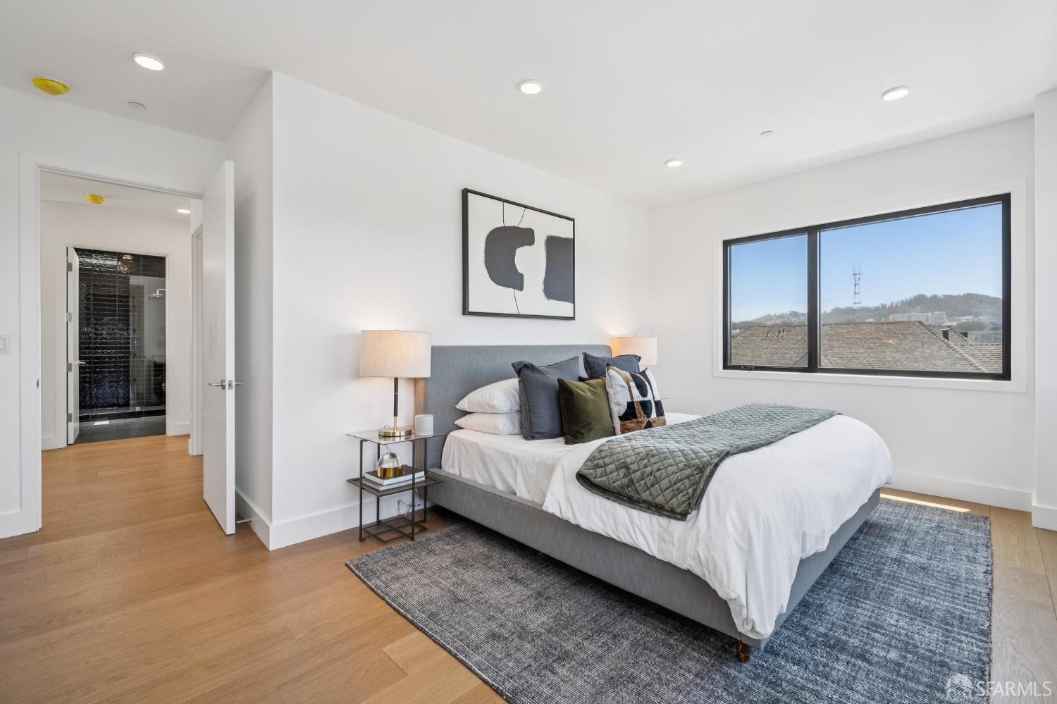4135 California Street # 4