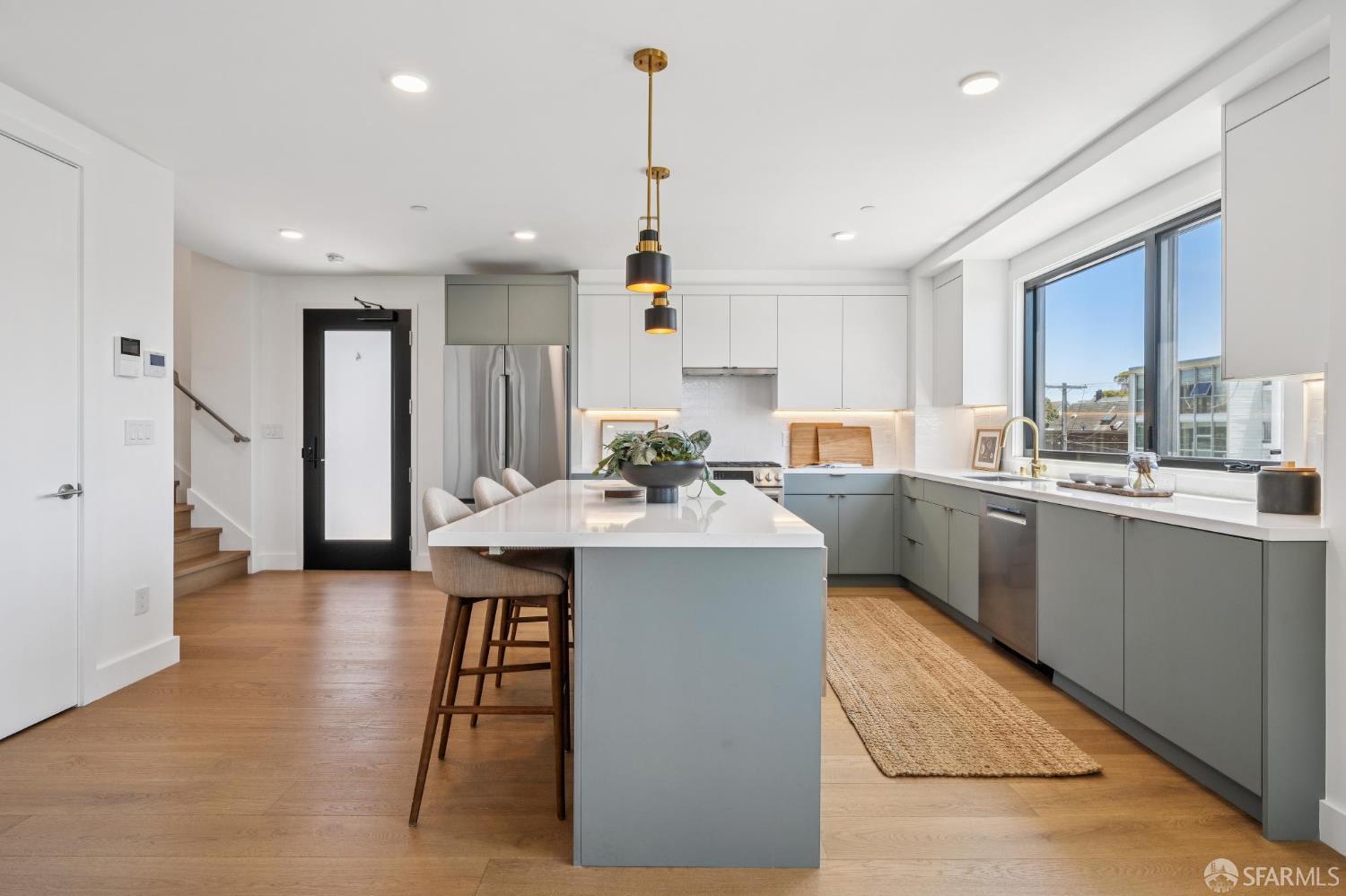 4135 California Street # 4