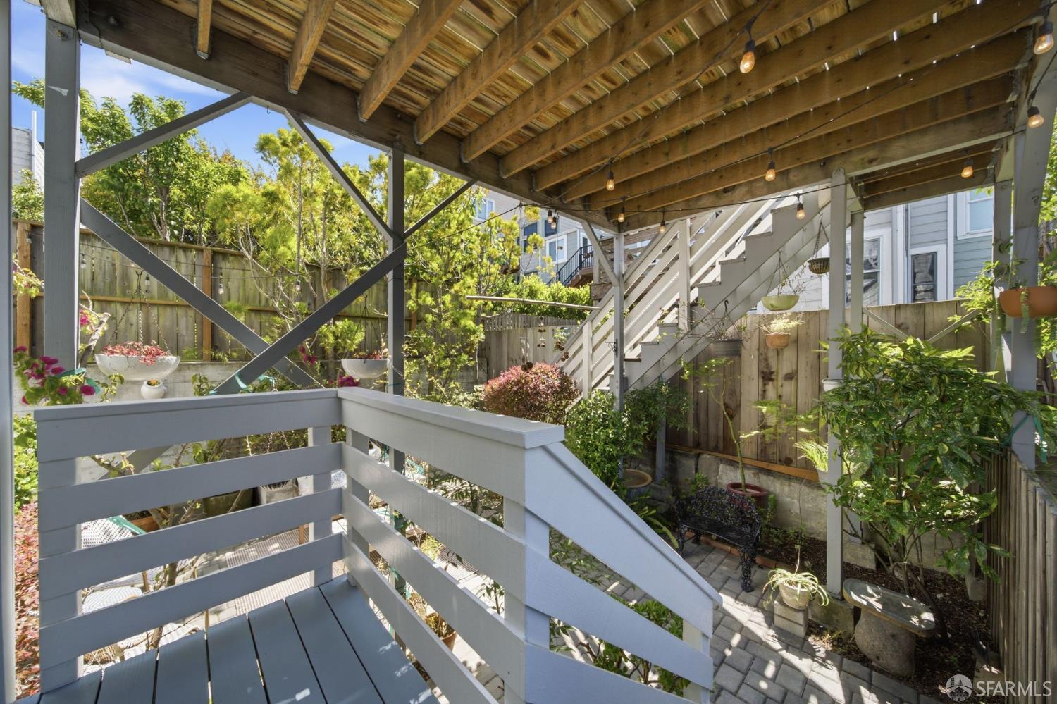 320 Texas Street