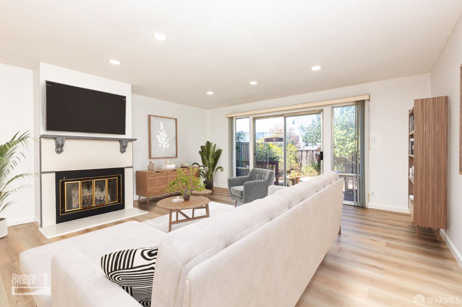 80 Silverview Drive