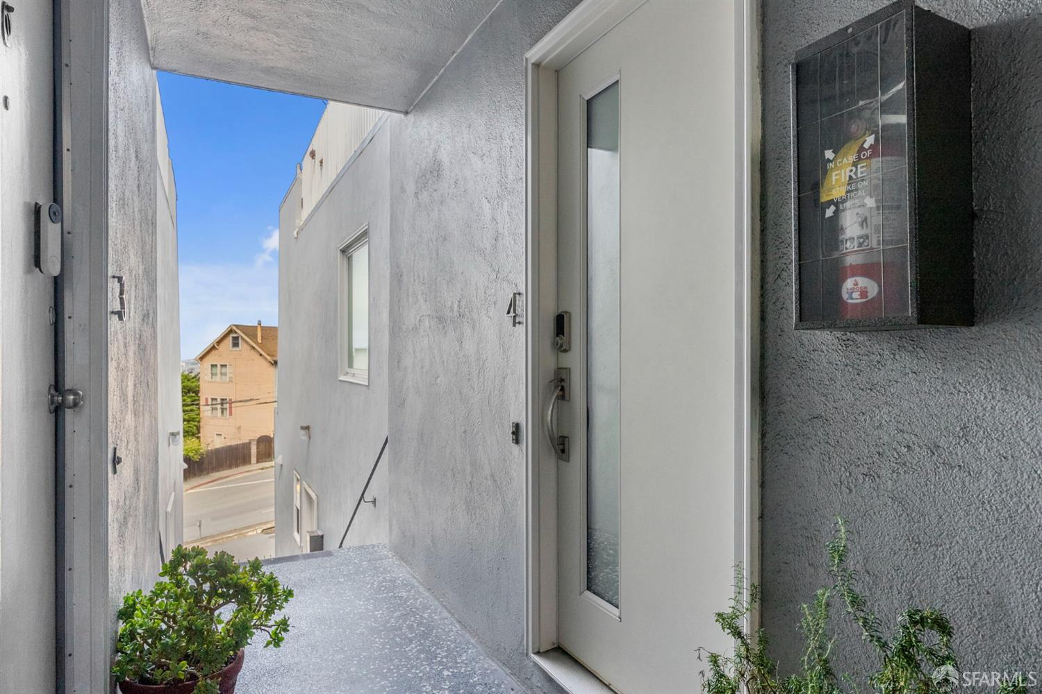 3258 Market Street # 4