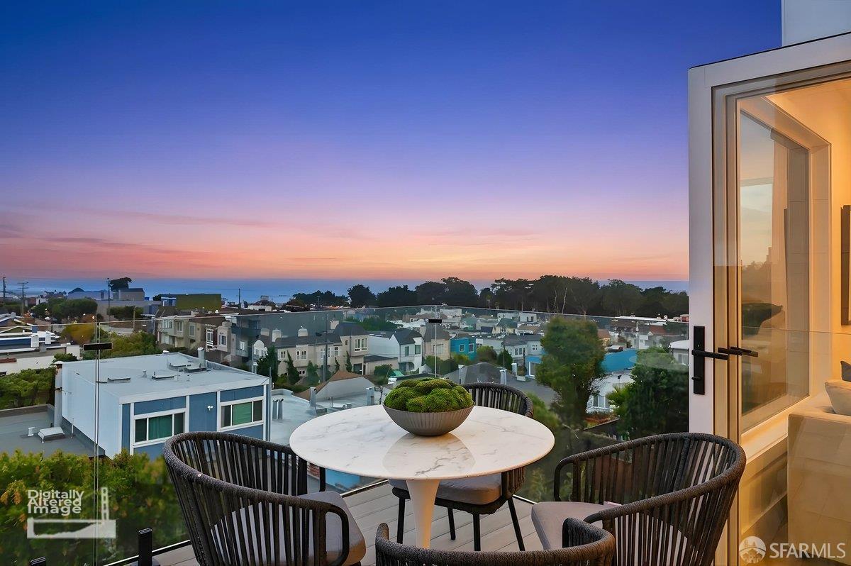 39 Seal Rock Drive