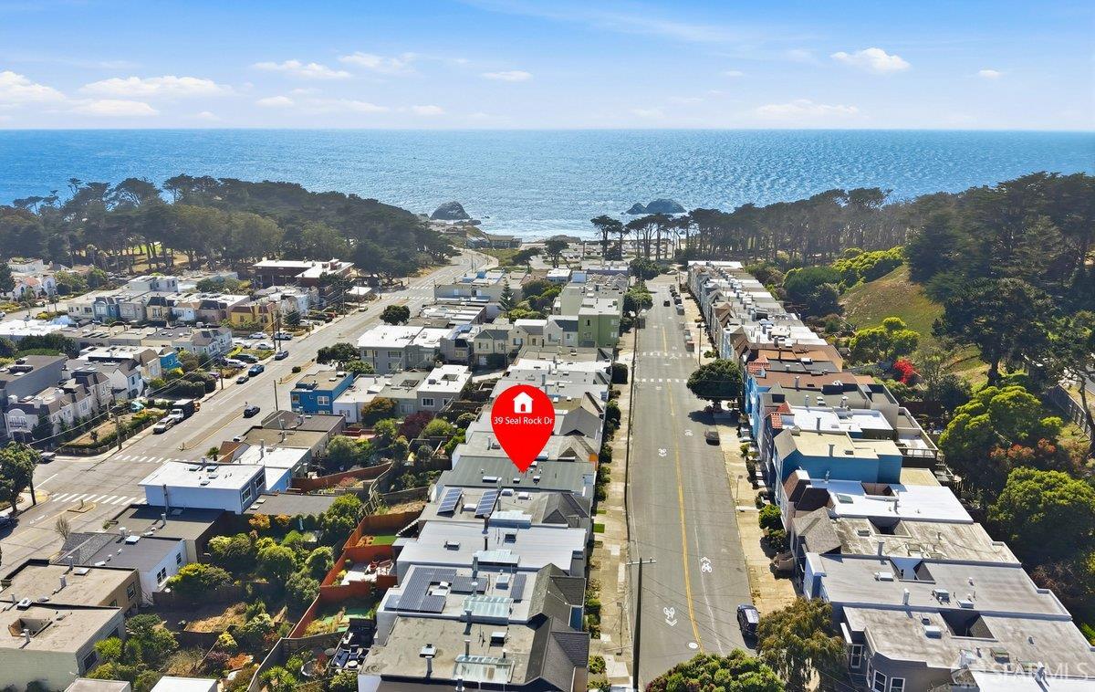 39 Seal Rock Drive