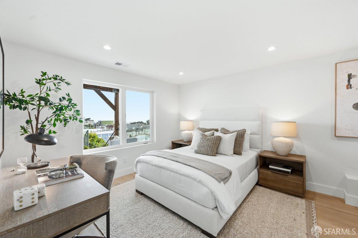 39 Seal Rock Drive