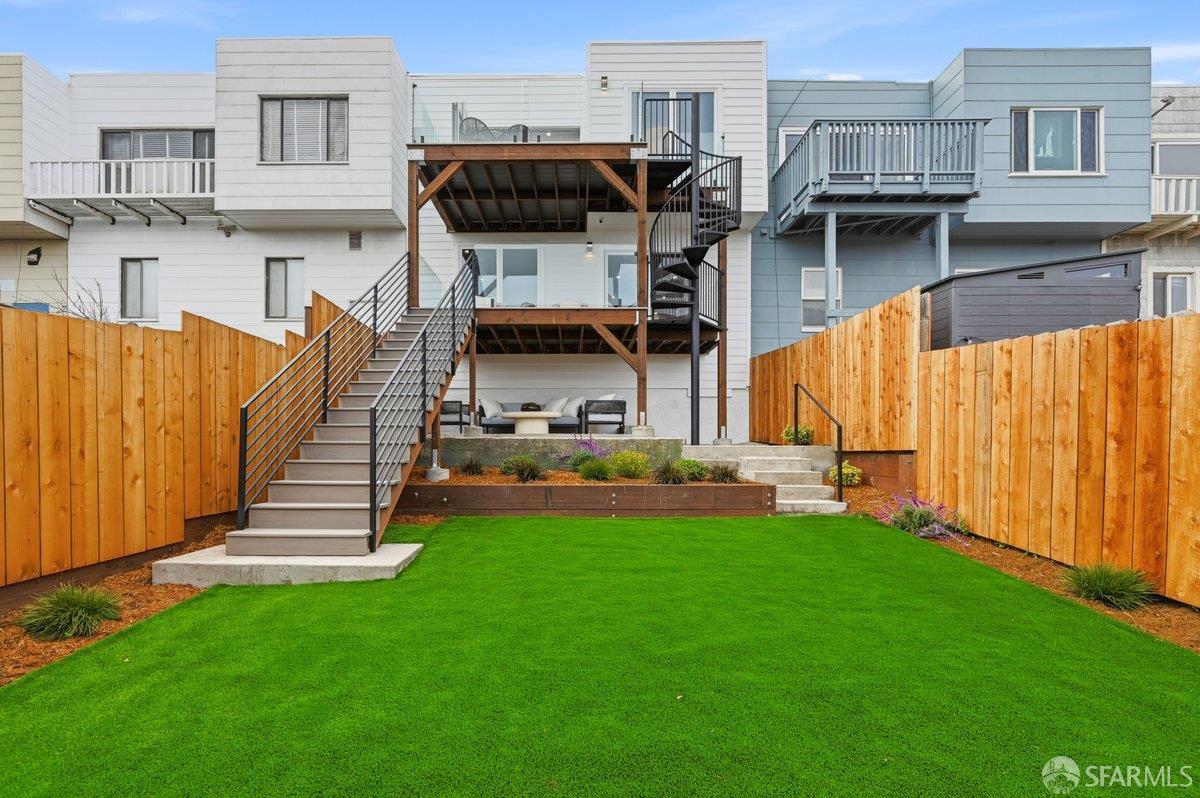 39 Seal Rock Drive