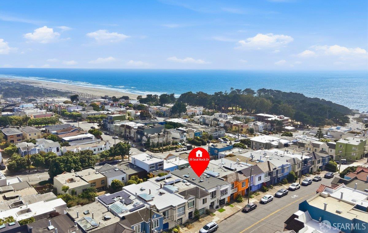 39 Seal Rock Drive