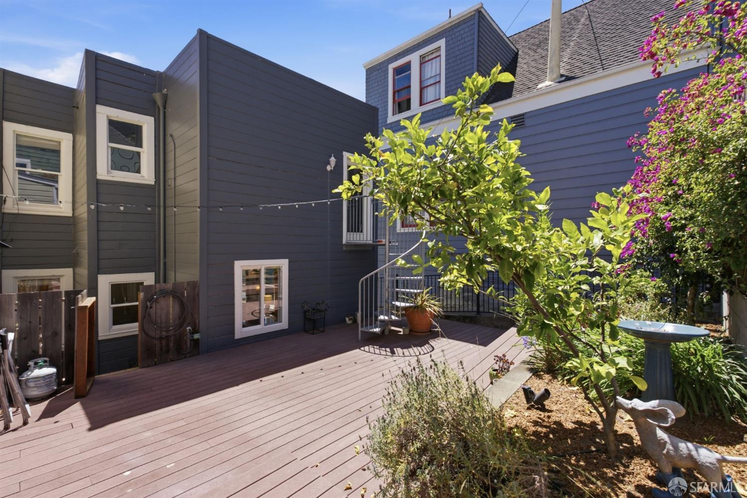 212 Eureka Street