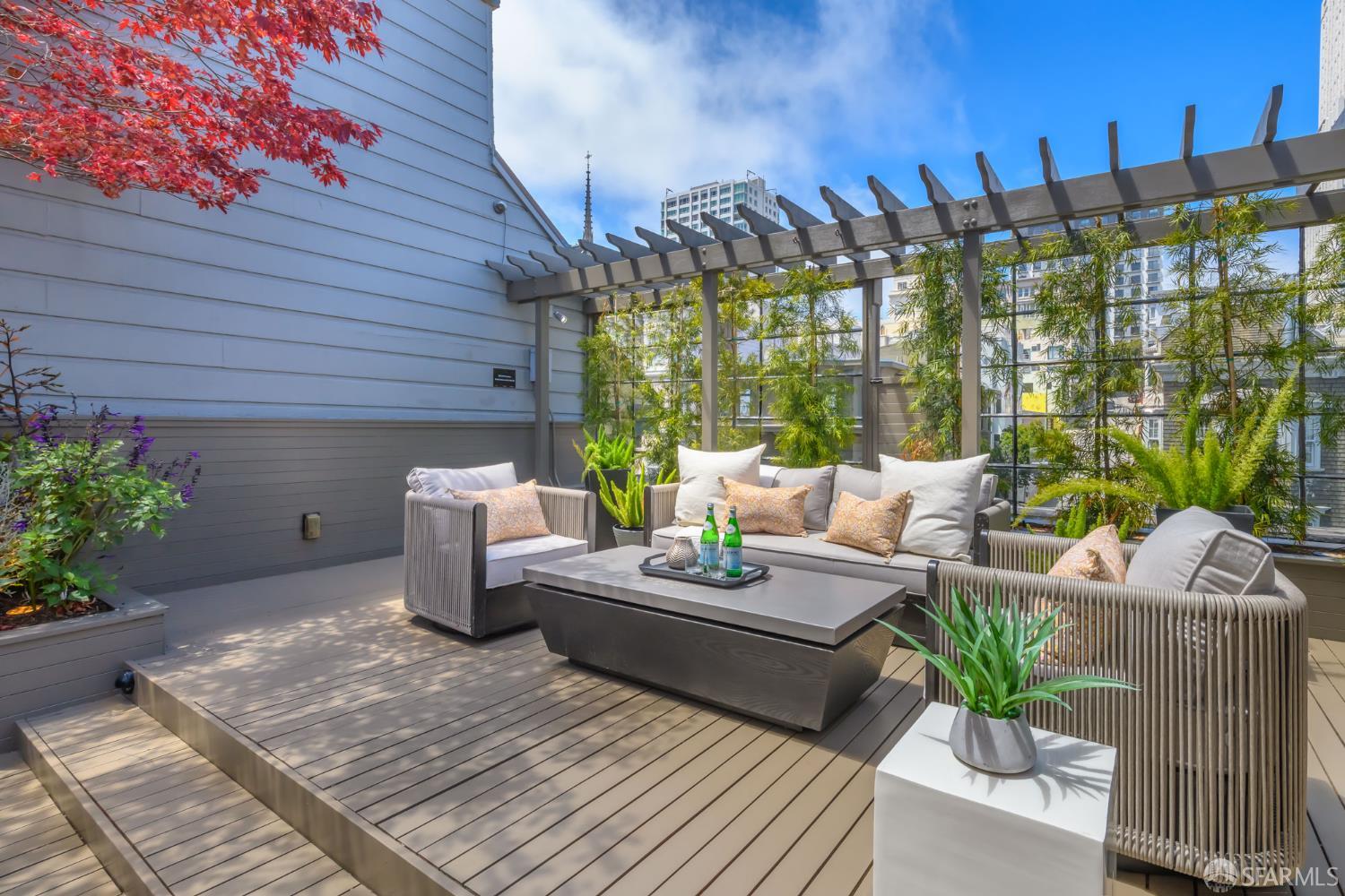 1138 Taylor Street