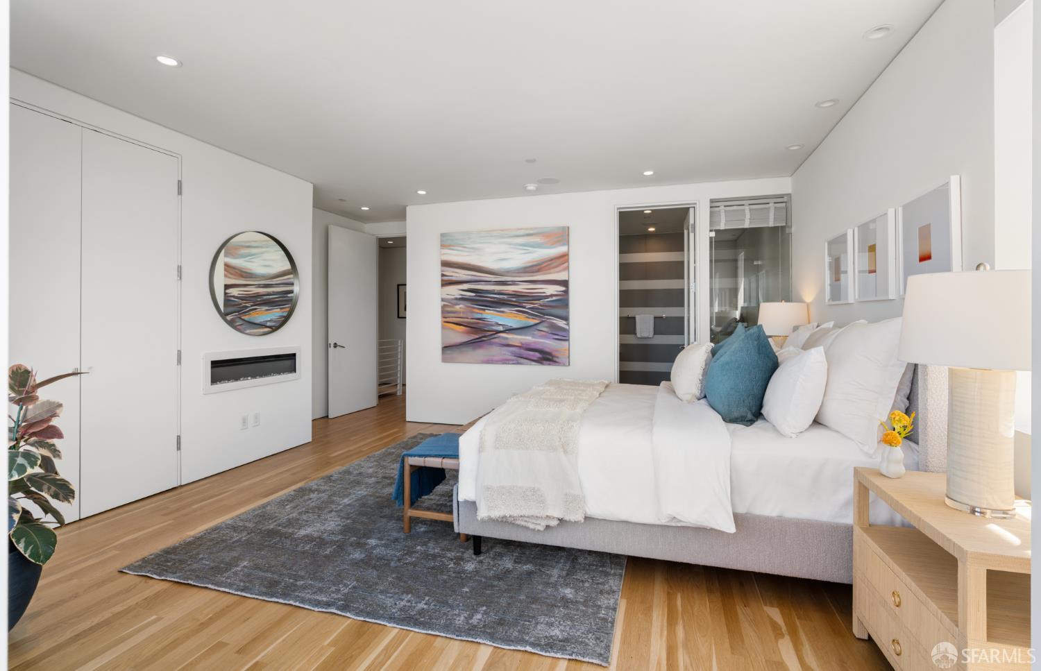 4121 Cesar Chavez Street # 6