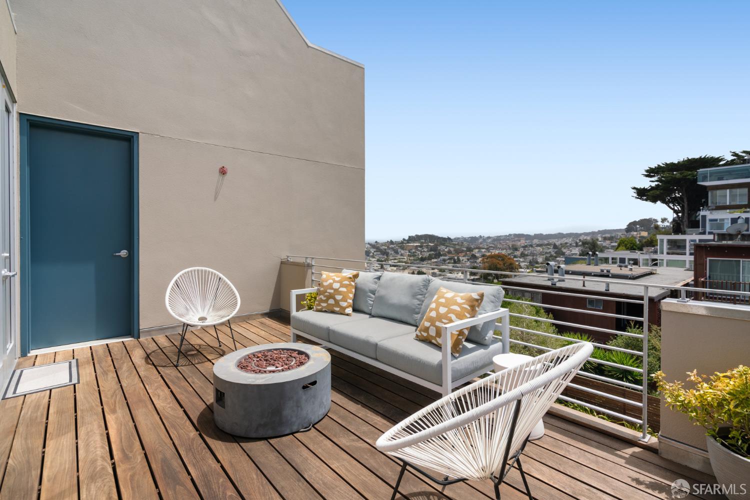 4121 Cesar Chavez Street # 6